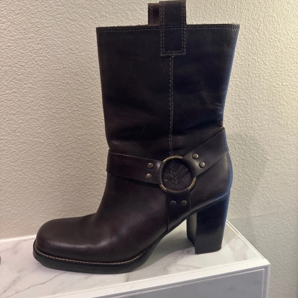 Vintage Brown Leather Women's Boots